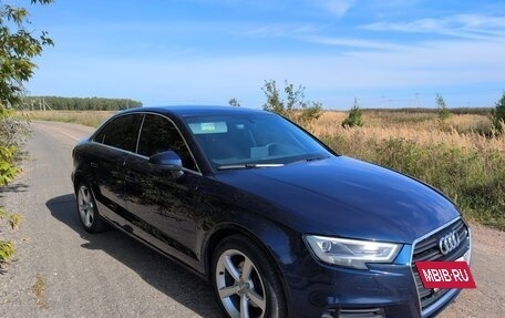 Audi A3, 2018 год, 2 050 000 рублей, 4 фотография