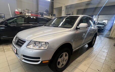 Volkswagen Touareg III, 2004 год, 950 000 рублей, 3 фотография