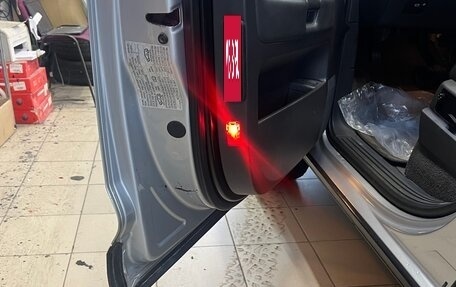 Volkswagen Touareg III, 2004 год, 950 000 рублей, 10 фотография