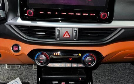 KIA K3, 2024 год, 3 000 000 рублей, 5 фотография