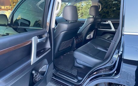 Toyota Land Cruiser 200, 2018 год, 7 250 000 рублей, 7 фотография