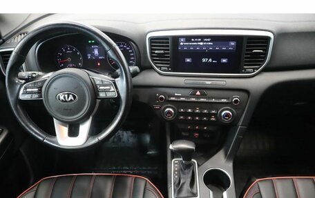 KIA Sportage IV рестайлинг, 2020 год, 2 384 000 рублей, 9 фотография