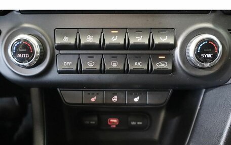 KIA Sportage IV рестайлинг, 2020 год, 2 384 000 рублей, 11 фотография