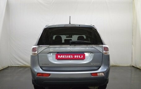 Mitsubishi Outlander III рестайлинг 3, 2012 год, 1 254 190 рублей, 6 фотография