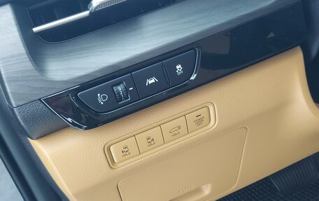 KIA Carnival, 2020 год, 3 800 000 рублей, 10 фотография