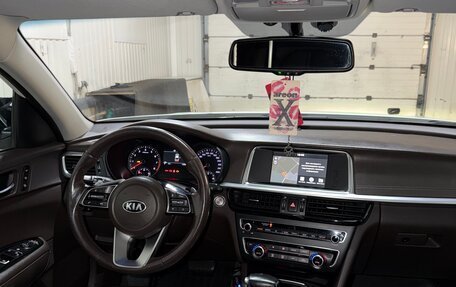 KIA Optima IV, 2018 год, 1 850 000 рублей, 11 фотография