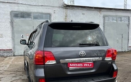 Toyota Land Cruiser 200, 2013 год, 3 800 000 рублей, 4 фотография