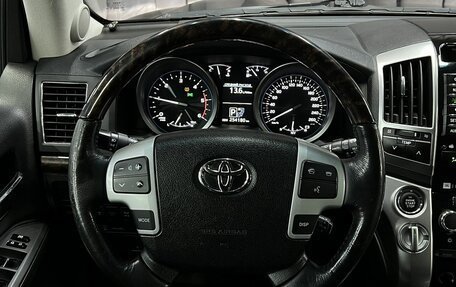 Toyota Land Cruiser 200, 2015 год, 4 449 888 рублей, 16 фотография