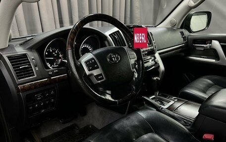 Toyota Land Cruiser 200, 2015 год, 4 449 888 рублей, 10 фотография