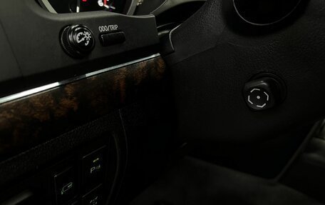 Toyota Land Cruiser 200, 2015 год, 4 449 888 рублей, 21 фотография