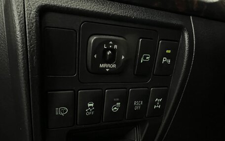 Toyota Land Cruiser 200, 2015 год, 4 449 888 рублей, 20 фотография