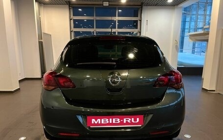 Opel Astra J, 2011 год, 540 000 рублей, 4 фотография