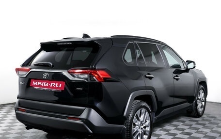 Toyota RAV4, 2020 год, 3 590 000 рублей, 5 фотография
