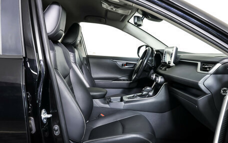 Toyota RAV4, 2020 год, 3 590 000 рублей, 11 фотография