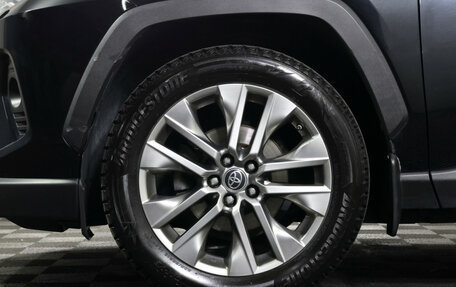 Toyota RAV4, 2020 год, 3 590 000 рублей, 25 фотография