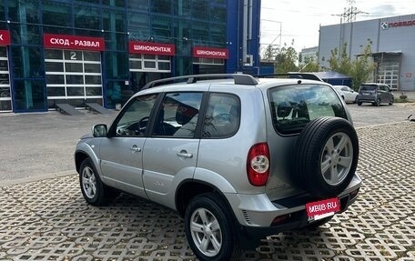 Chevrolet Niva I рестайлинг, 2016 год, 710 000 рублей, 6 фотография