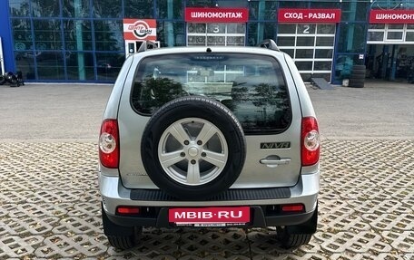 Chevrolet Niva I рестайлинг, 2016 год, 710 000 рублей, 7 фотография