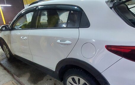 KIA Rio IV, 2018 год, 1 100 000 рублей, 7 фотография