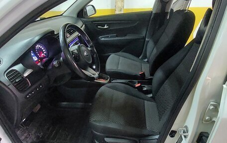 KIA Rio IV, 2018 год, 1 100 000 рублей, 13 фотография