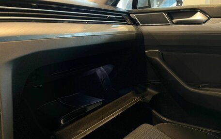 Volkswagen Passat B8 рестайлинг, 2019 год, 2 450 000 рублей, 27 фотография