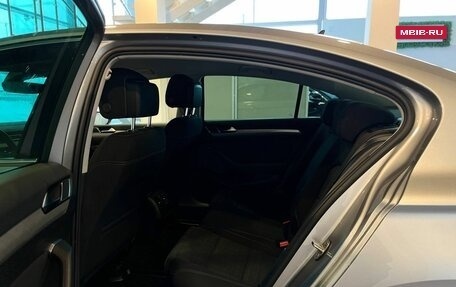 Volkswagen Passat B8 рестайлинг, 2019 год, 2 450 000 рублей, 22 фотография