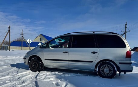 Volkswagen Sharan I рестайлинг, 2001 год, 600 000 рублей, 2 фотография