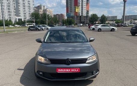 Volkswagen Jetta VI, 2013 год, 820 000 рублей, 1 фотография