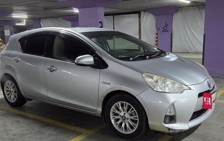 Toyota Aqua I, 2013 год, 850 000 рублей, 7 фотография