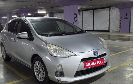 Toyota Aqua I, 2013 год, 850 000 рублей, 8 фотография