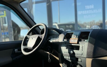 ЛуАЗ Patriot, 2012 год, 890 000 рублей, 16 фотография