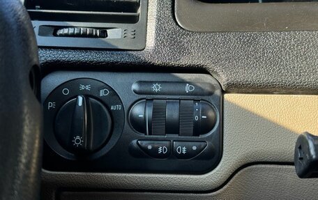 ЛуАЗ Patriot, 2012 год, 890 000 рублей, 22 фотография