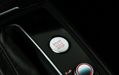 Audi A6, 2018 год, 2 350 000 рублей, 17 фотография