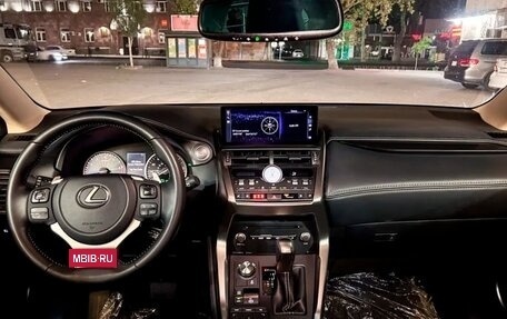 Lexus NX I, 2021 год, 3 150 000 рублей, 8 фотография