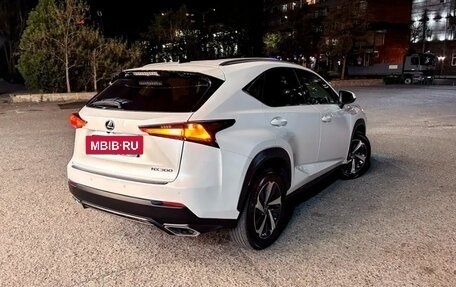 Lexus NX I, 2021 год, 3 150 000 рублей, 4 фотография