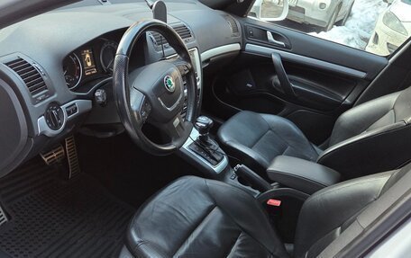 Skoda Octavia RS, 2010 год, 1 100 000 рублей, 12 фотография