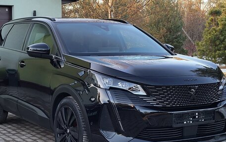 Peugeot 5008 II, 2021 год, 2 490 000 рублей, 1 фотография