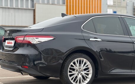 Toyota Camry, 2018 год, 2 500 000 рублей, 8 фотография