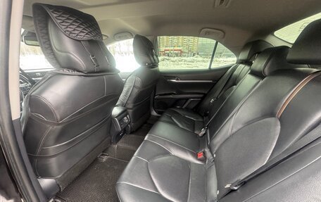 Toyota Camry, 2018 год, 2 500 000 рублей, 14 фотография