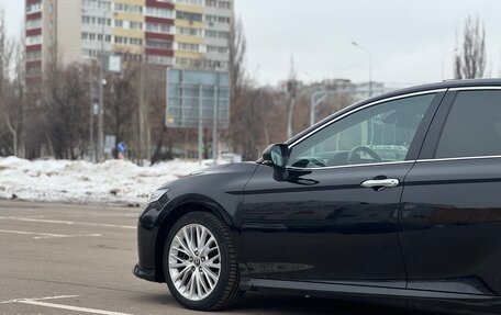 Toyota Camry, 2018 год, 2 500 000 рублей, 9 фотография