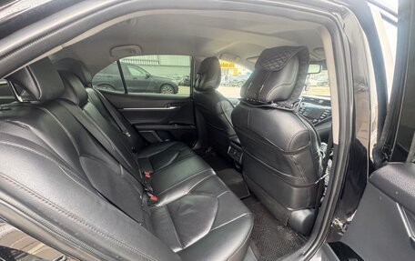 Toyota Camry, 2018 год, 2 500 000 рублей, 15 фотография