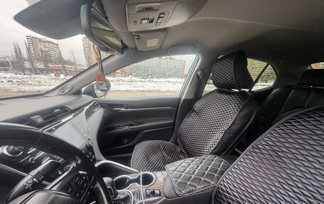 Toyota Camry, 2018 год, 2 500 000 рублей, 19 фотография