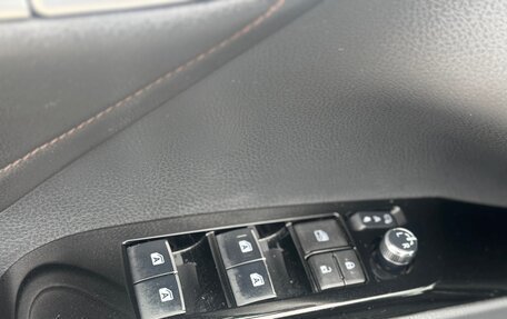 Toyota Camry, 2018 год, 2 500 000 рублей, 28 фотография