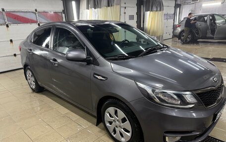 KIA Rio III рестайлинг, 2015 год, 915 000 рублей, 5 фотография