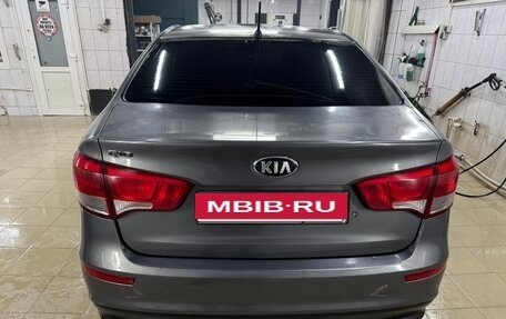 KIA Rio III рестайлинг, 2015 год, 915 000 рублей, 2 фотография