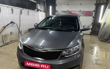 KIA Rio III рестайлинг, 2015 год, 915 000 рублей, 4 фотография