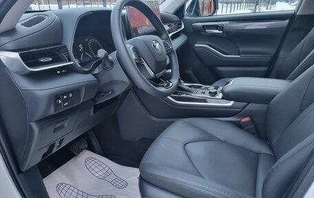 Toyota Highlander, 2025 год, 5 590 000 рублей, 8 фотография