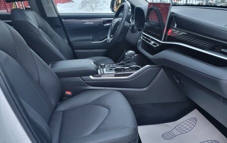 Toyota Highlander, 2025 год, 5 590 000 рублей, 9 фотография