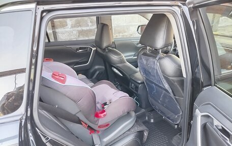 Toyota RAV4, 2021 год, 3 333 000 рублей, 9 фотография