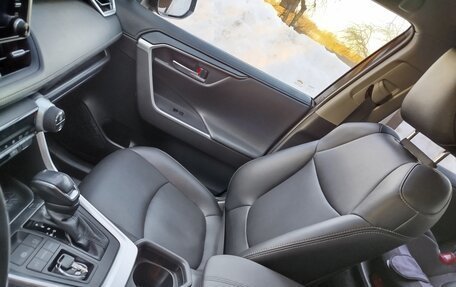 Toyota RAV4, 2021 год, 3 333 000 рублей, 17 фотография