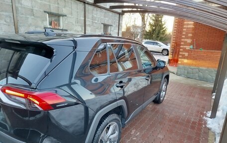 Toyota RAV4, 2021 год, 3 333 000 рублей, 10 фотография